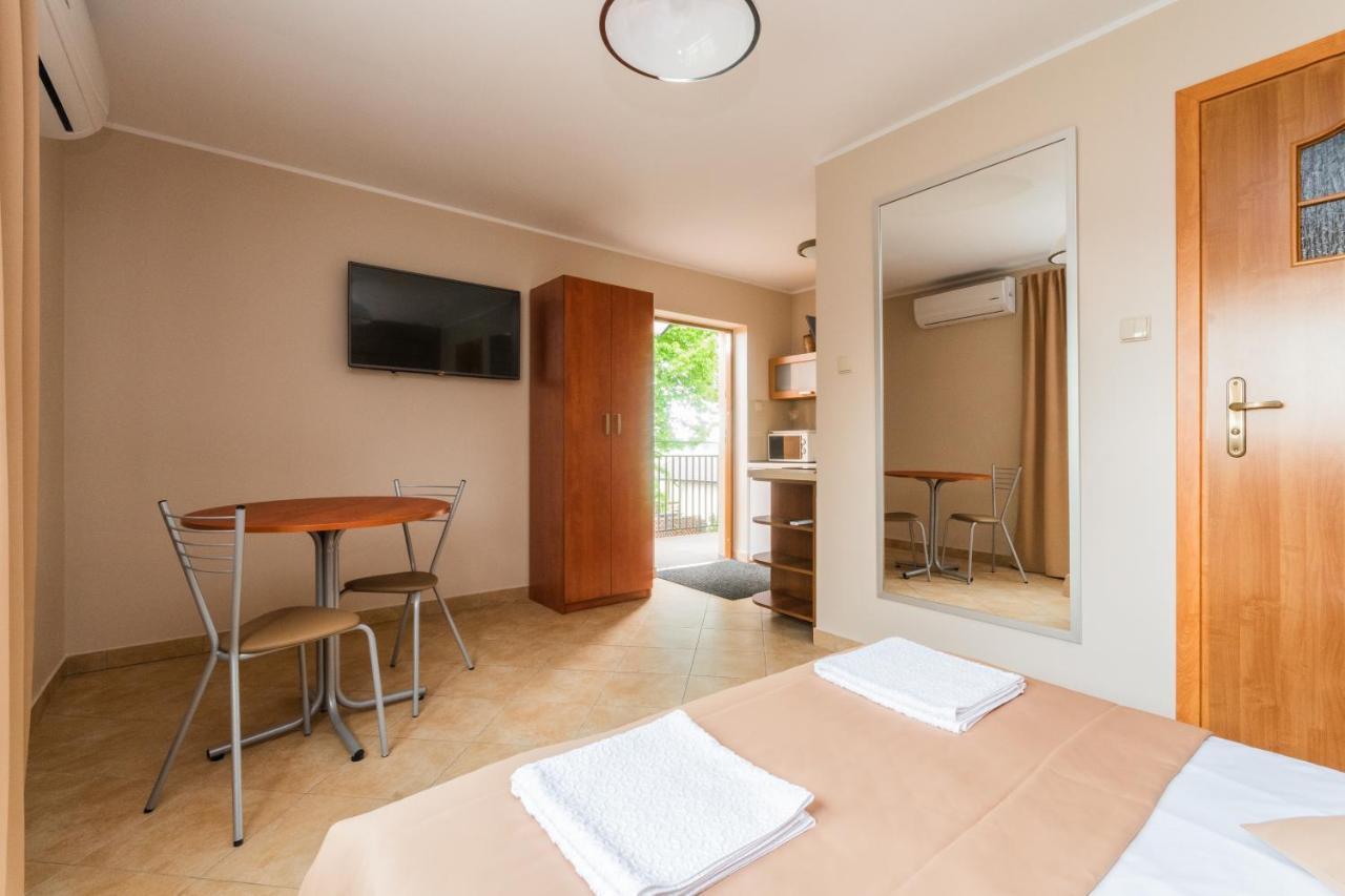 Apartment Wynajem Pokoi W Sztutowie *